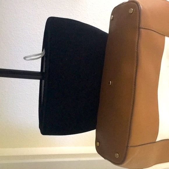 FINAL SALE PRICE MK Tan Canvas and Leather Bag - Picture 3 of 10